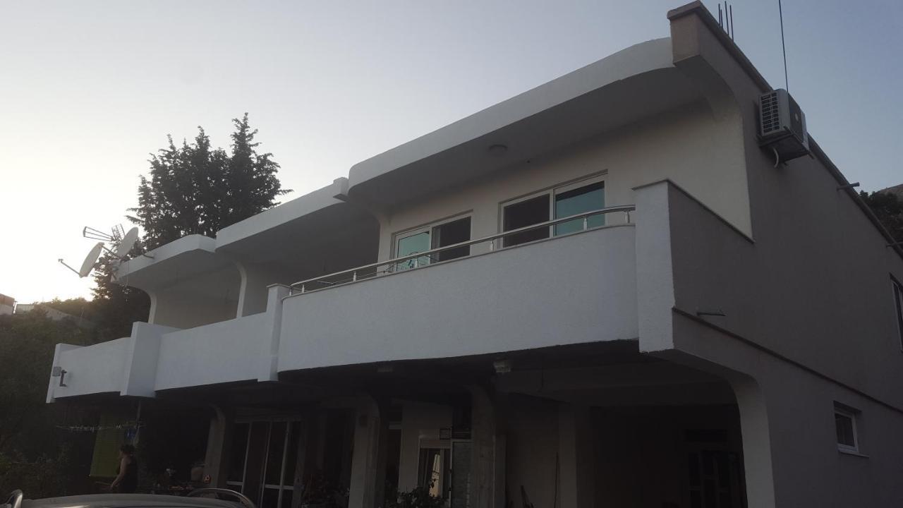 Holiday Home Kalicanin Bar Ngoại thất bức ảnh