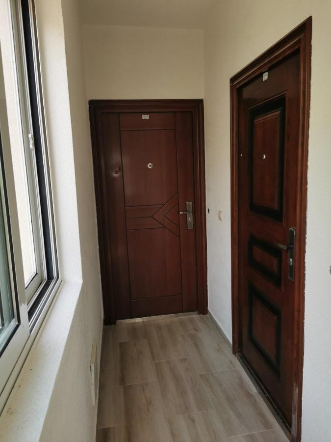 Holiday Home Kalicanin Bar Ngoại thất bức ảnh