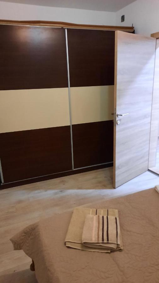 Holiday Home Kalicanin Bar Ngoại thất bức ảnh