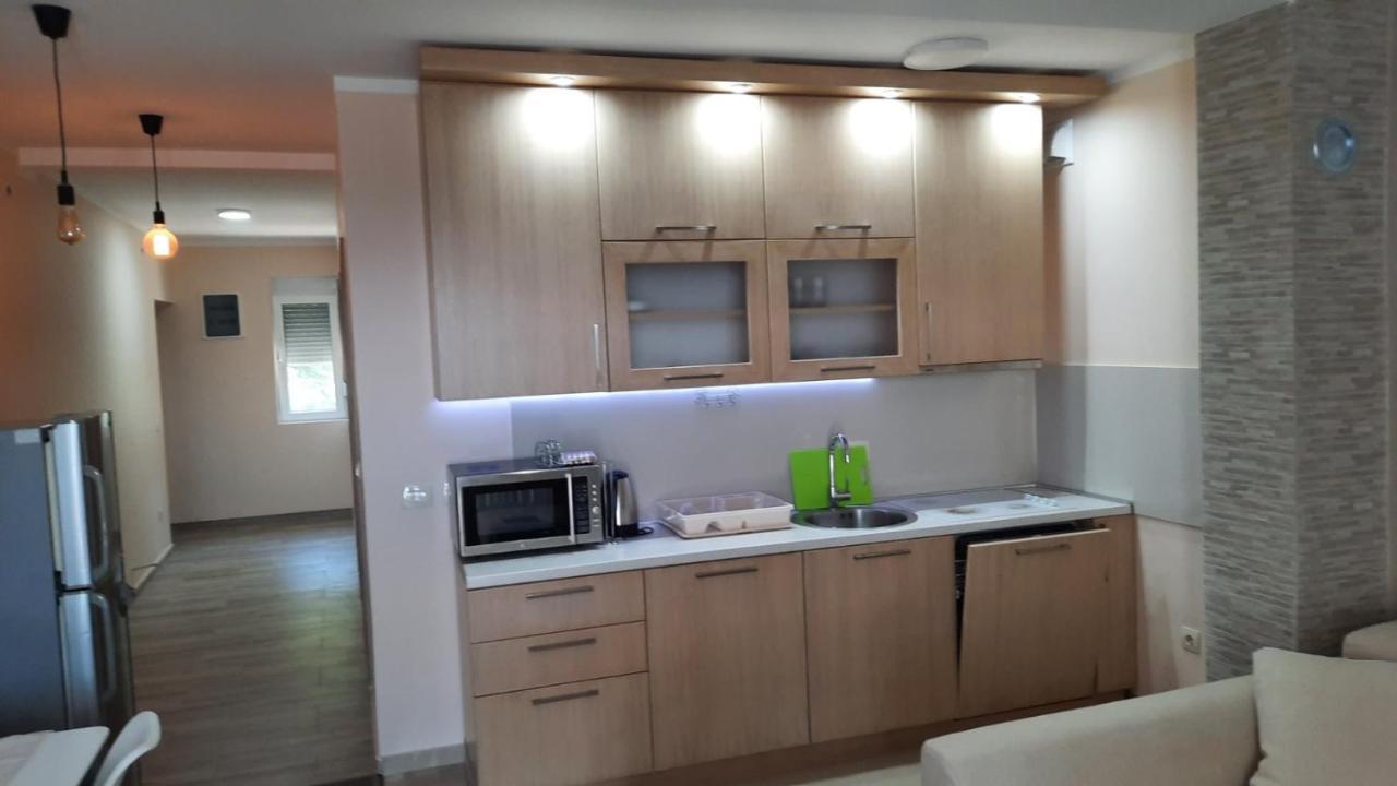 Holiday Home Kalicanin Bar Ngoại thất bức ảnh