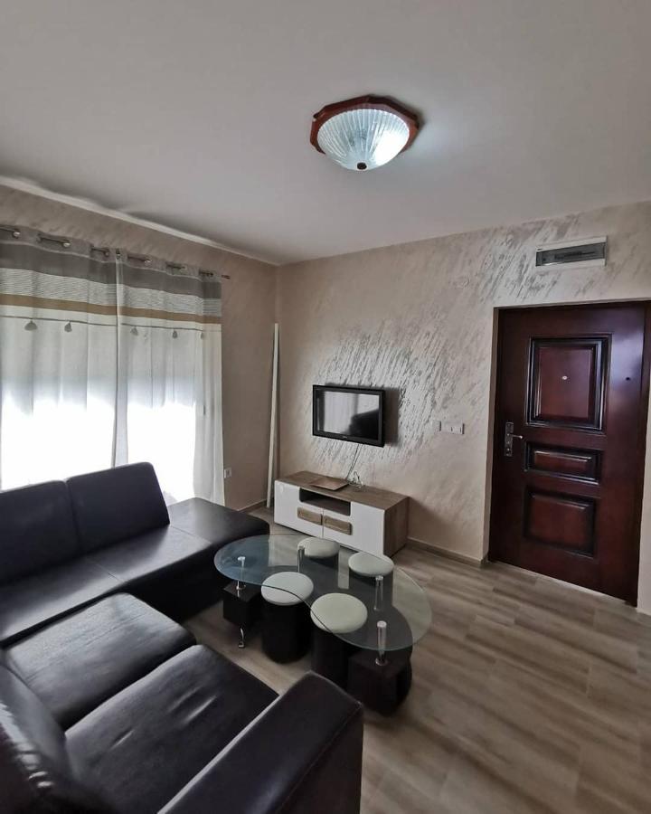 Holiday Home Kalicanin Bar Ngoại thất bức ảnh